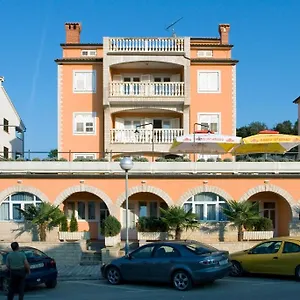 Valentino , Vrsar Kroatië